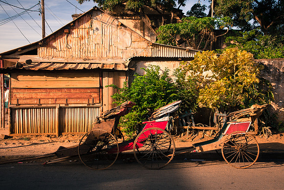 Street parking - Antisiranana, MG