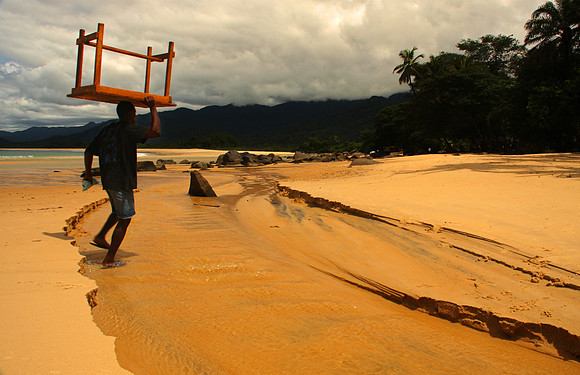 Mama Beach, Sierra Leone